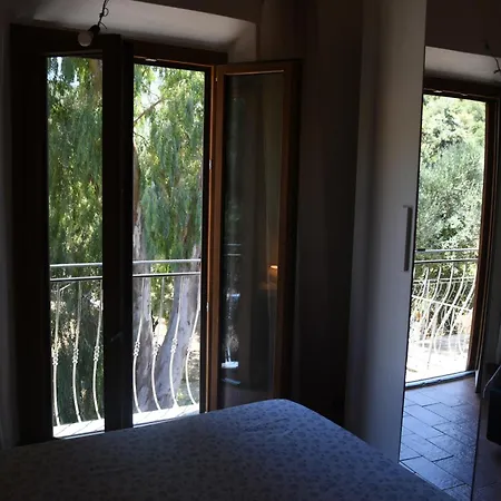 Apartment Elba Borgo Di Latrano *