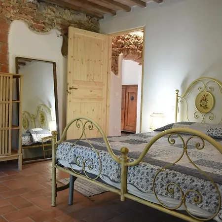 Lägenhet Elba Borgo Di Latrano *