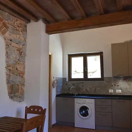 Elba Borgo Di Latrano Lägenhet *