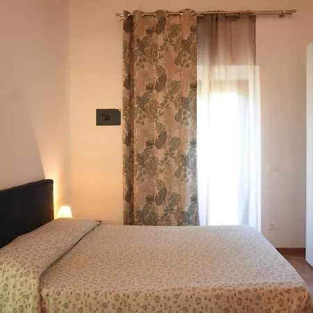 Elba Borgo Di Latrano アパート Magazzini