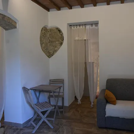 Elba Borgo Di Latrano *