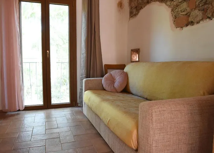 Elba Borgo Di Latrano * Magazzini (Tuscany)