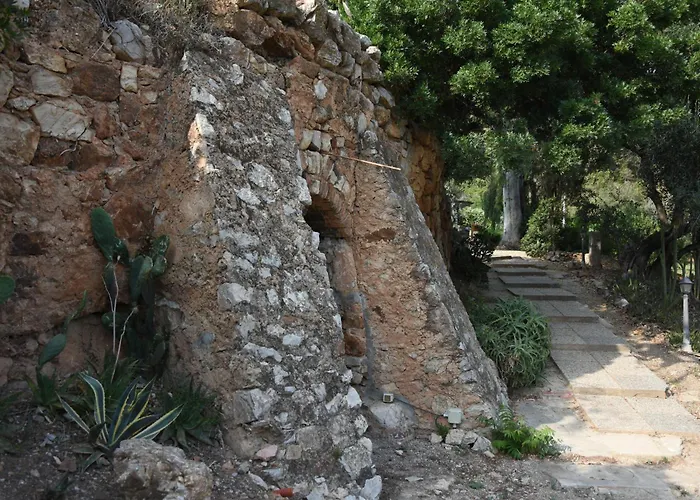 Elba Borgo Di Latrano *